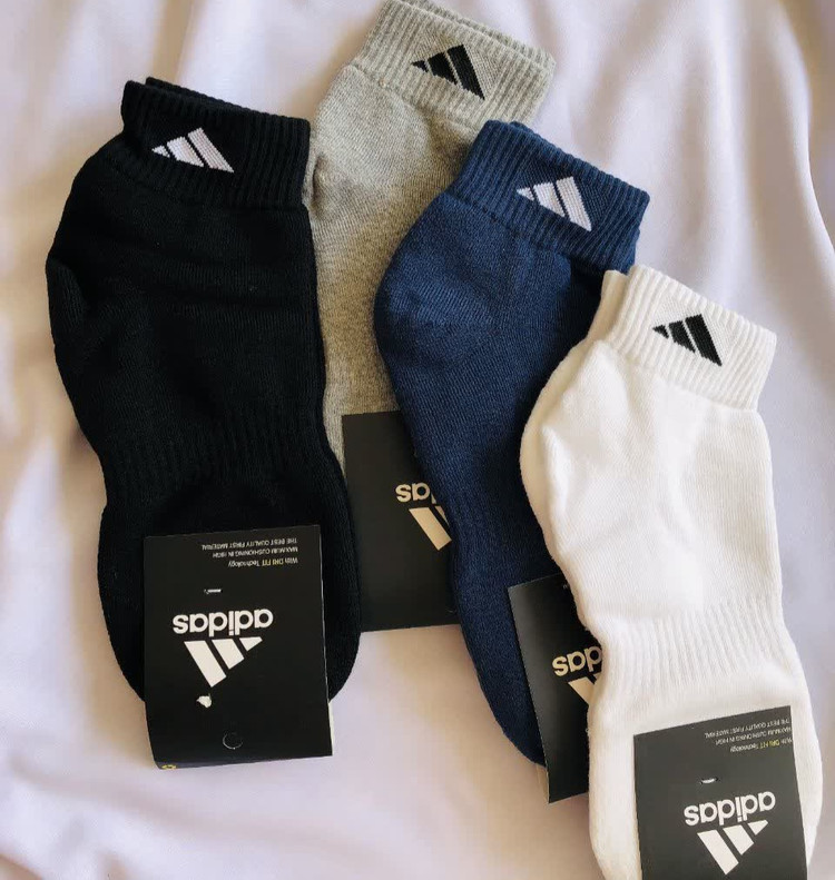 جوراب نیمساق مردانه حولهای رنگ زغالی، گرم و مناسب فصل زمستان