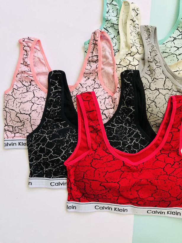 نیمتنه نخی زنانه مشکی با کاپ نرم و طراحی مینیمال برند Calvin Klein