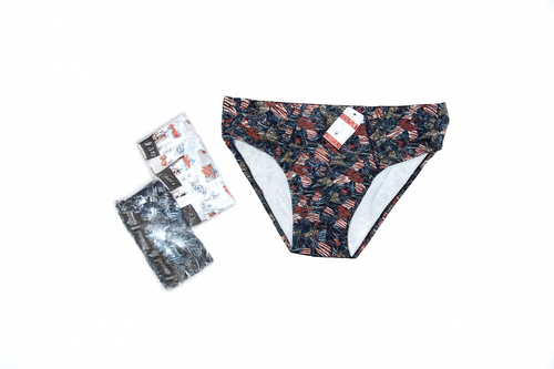 شورت مردانه اسلیپ طرحدار برند کولسی، جنس نخی با طراحی مدرن و راحتی روزمره، مناسب استفاده روزانه و ورزش.»